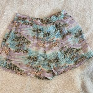 American Eagle Outfitters High Rise Flowy Shorts - Medium